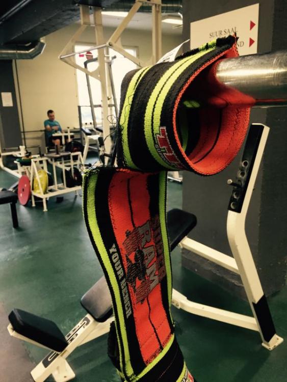 post-34215-0-40396600-1422342105_thumb.j