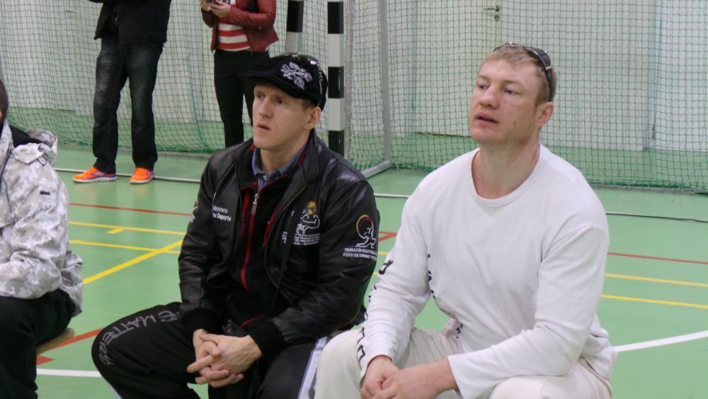 post-17039-0-77290300-1396297906_thumb.j