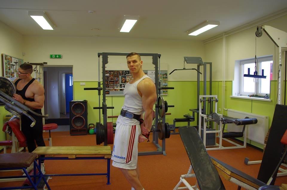 post-28465-0-00213500-1393850871_thumb.j