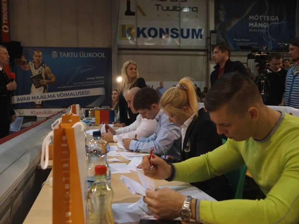 post-5296-0-28320100-1397026311_thumb.jp