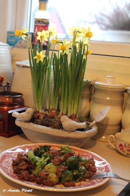 post-1184-0-06039900-1427905836_thumb.jp