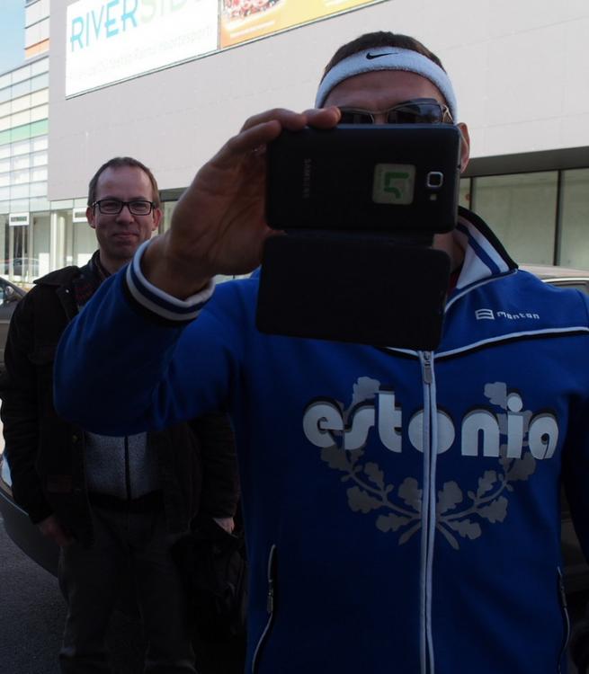 post-24563-0-49274100-1429868332_thumb.j