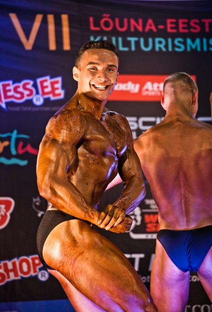 post-25435-0-15470800-1428180987_thumb.j