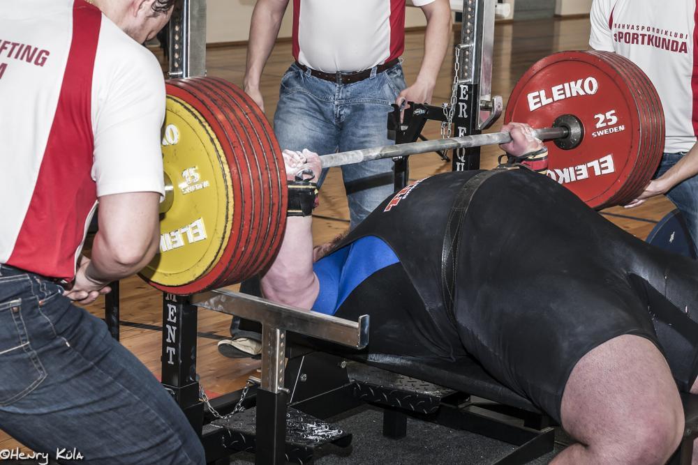 post-27151-0-72473700-1429422490_thumb.j