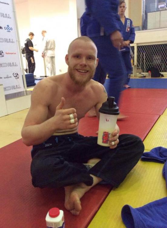 post-27690-0-29506500-1428239013_thumb.j