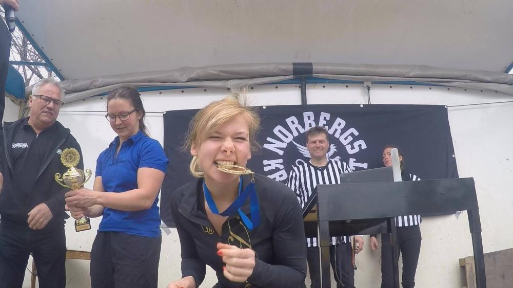 post-32533-0-72078600-1430411457_thumb.j