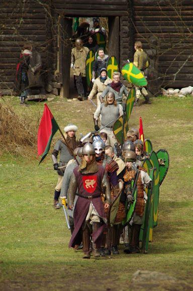 post-35812-0-24488000-1429518211_thumb.j