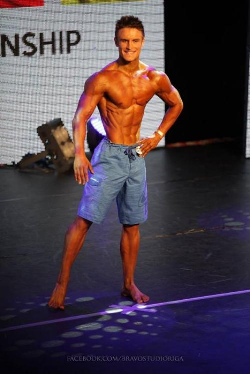 post-25435-0-49623000-1430726818_thumb.j