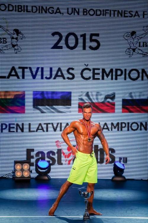 post-25435-0-86343900-1430719459_thumb.j