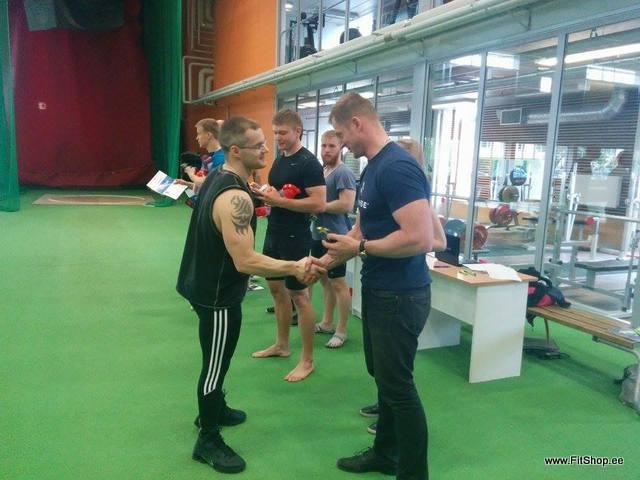 post-31592-0-38039900-1432389564_thumb.j