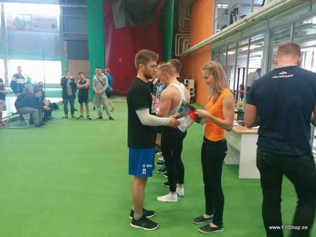 post-31592-0-68159800-1432389699_thumb.j