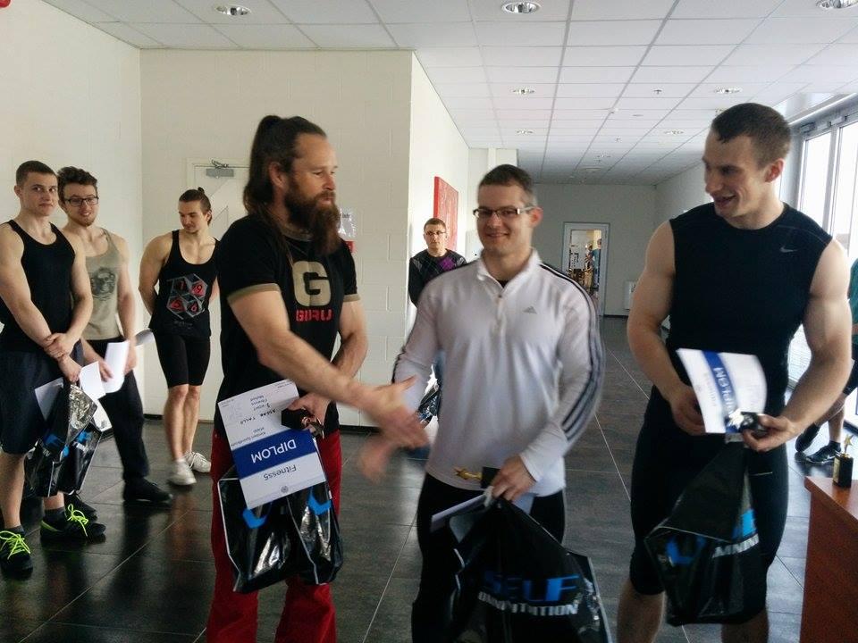 post-37061-0-72004100-1431781560_thumb.j