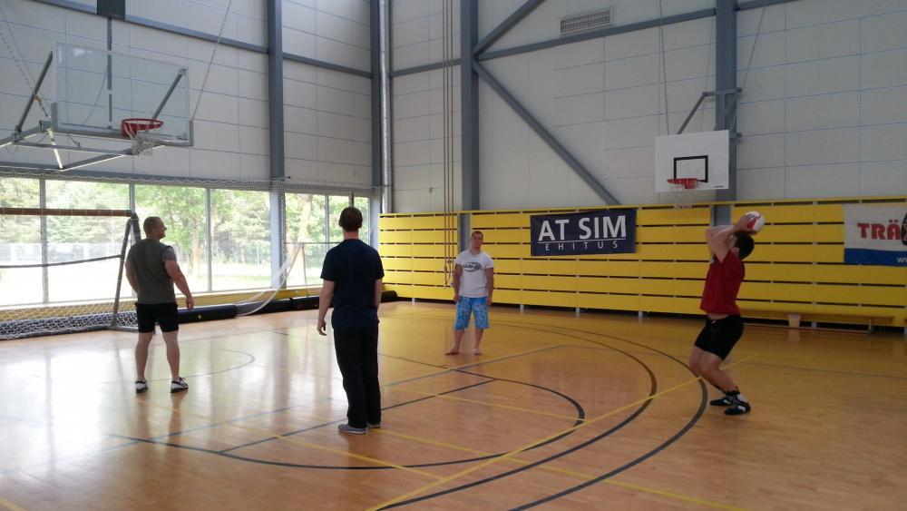 post-20384-0-37264200-1370077149_thumb.j