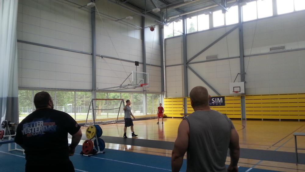 post-20384-0-79676500-1402131006_thumb.j