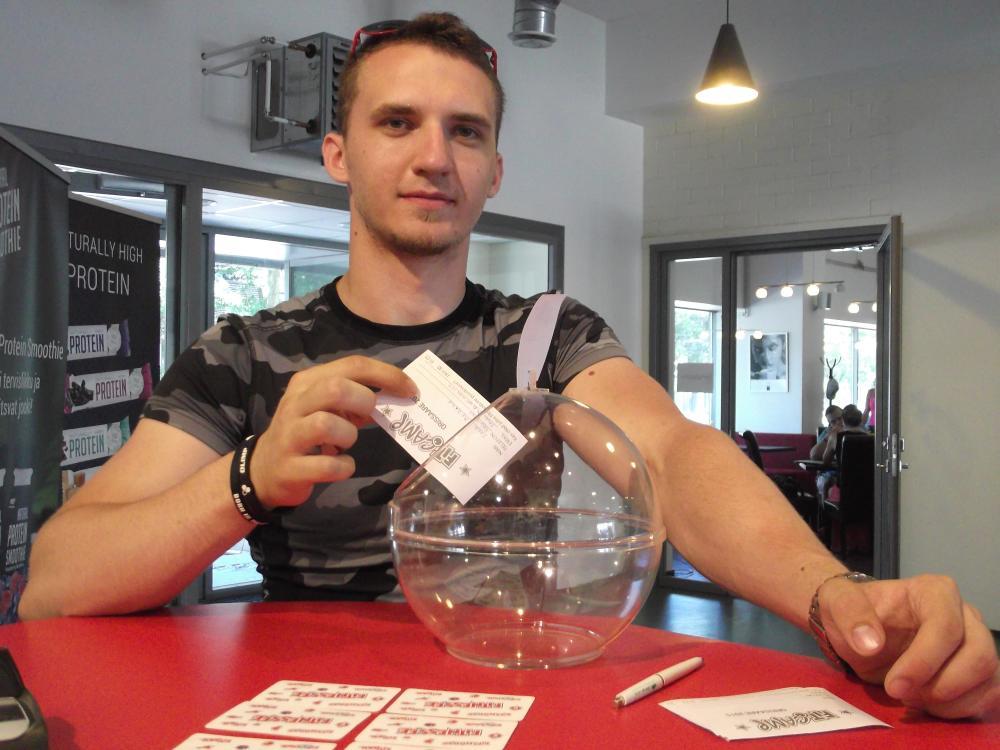 post-31592-0-45532500-1406027391_thumb.j