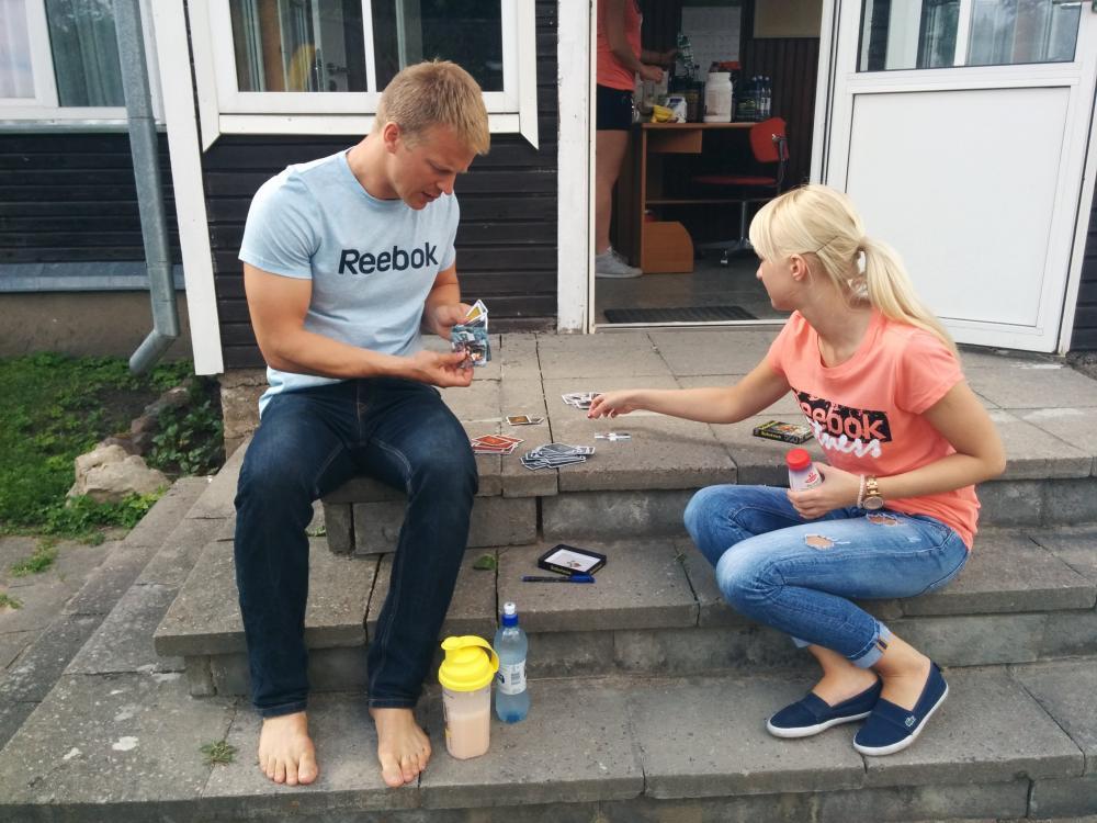 post-25435-0-68978200-1436799608_thumb.j