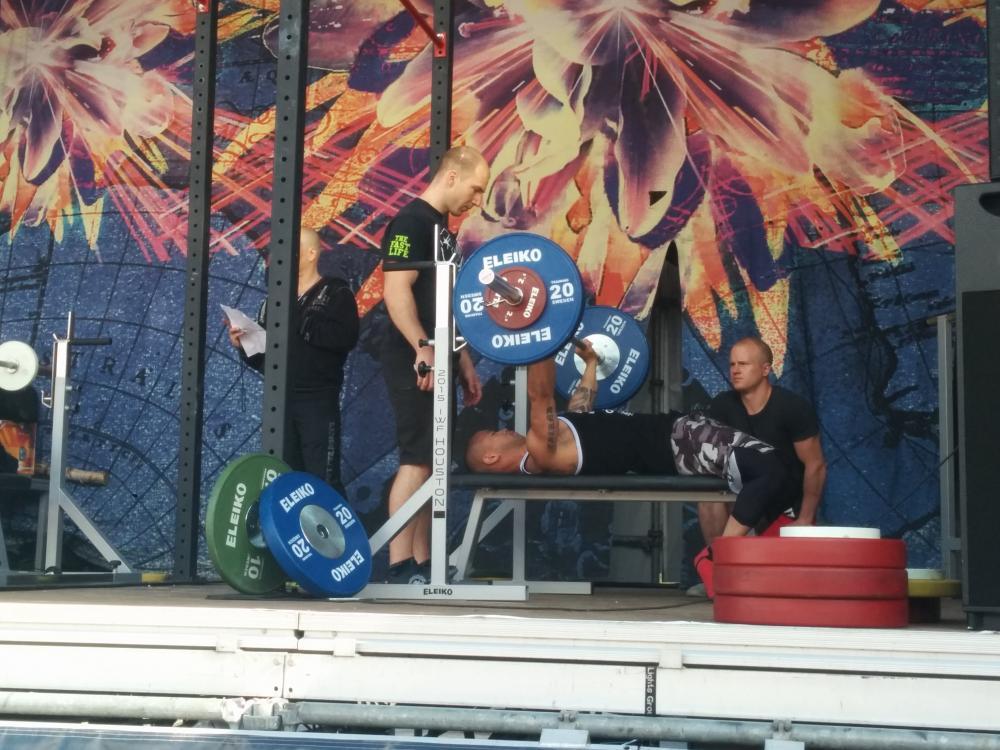 post-25435-0-83530400-1436598818_thumb.j