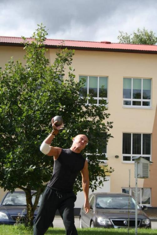 post-28465-0-06457700-1377876333_thumb.j