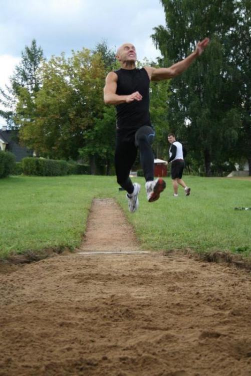 post-28465-0-63880600-1377876692_thumb.j