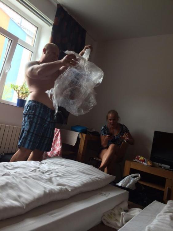 post-18803-0-23590900-1407430206_thumb.j