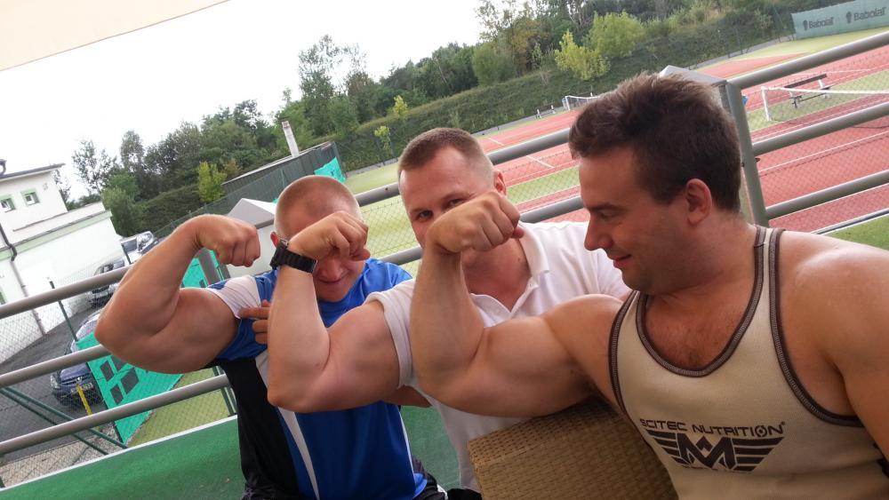 post-20384-0-68040800-1407597312_thumb.j