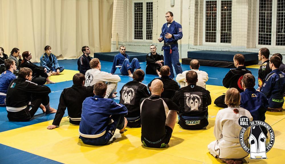 post-23918-0-29804900-1407769252_thumb.j