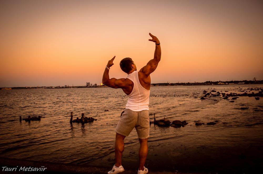 post-31766-0-23208600-1407184884_thumb.j