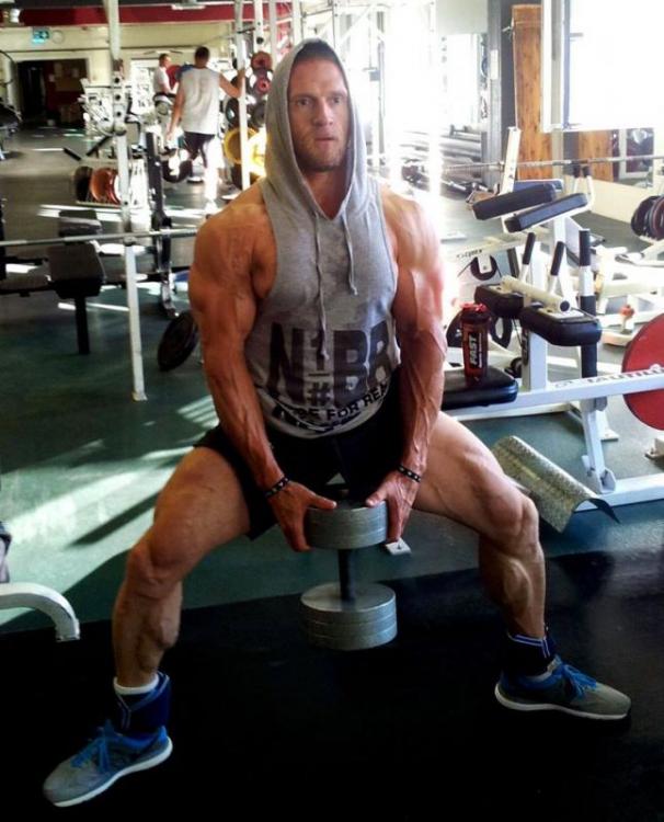 post-31591-0-20308900-1440741391_thumb.j