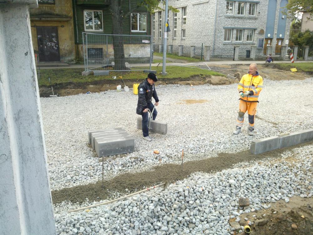 post-2438-0-90031300-1380094252_thumb.jp