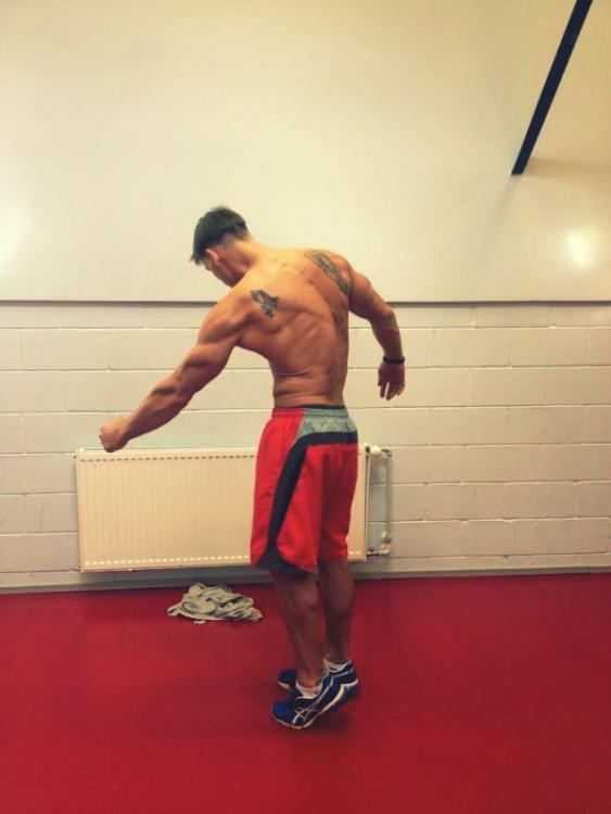 post-28465-0-01850900-1378043986_thumb.j