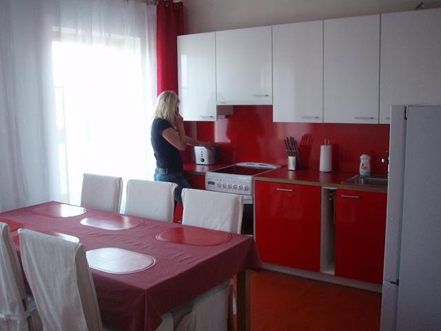 post-3216-0-60700900-1378728461_thumb.jp