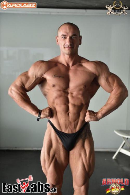 post-6888-0-82382900-1411703089_thumb.jp