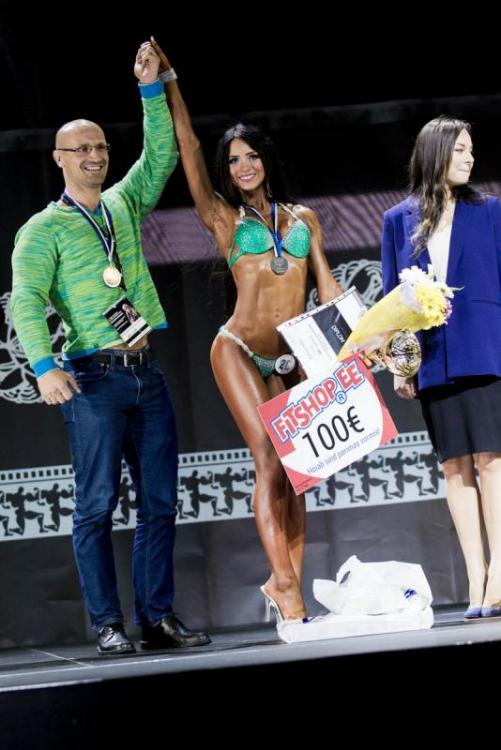 post-1184-0-04301200-1443546770_thumb.jp