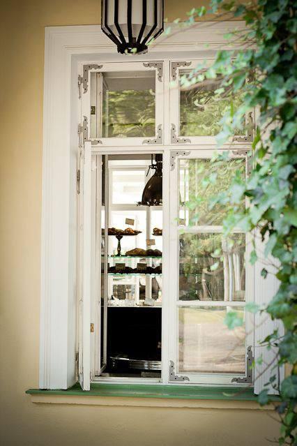 post-1184-0-93989800-1441480641_thumb.jp