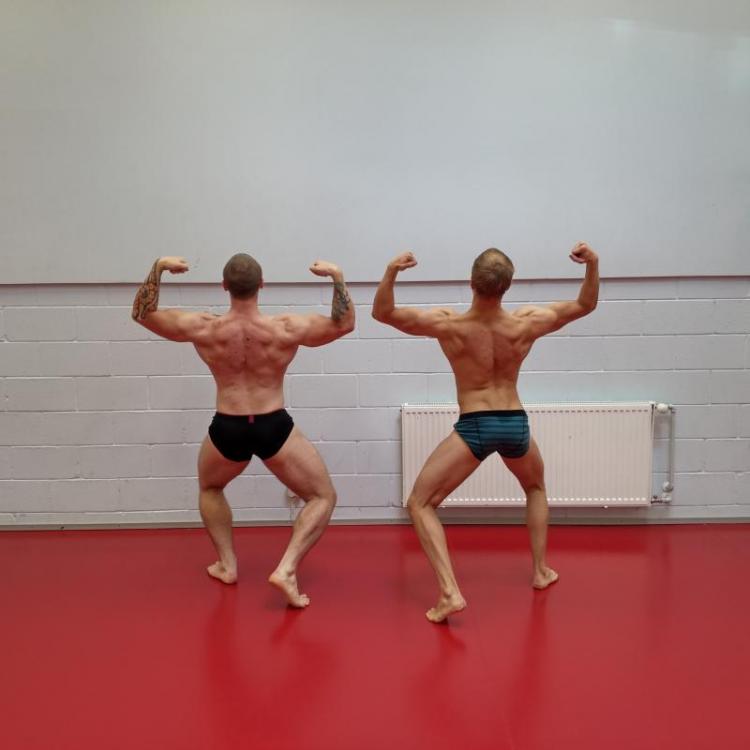 post-28465-0-21072900-1443509578_thumb.j