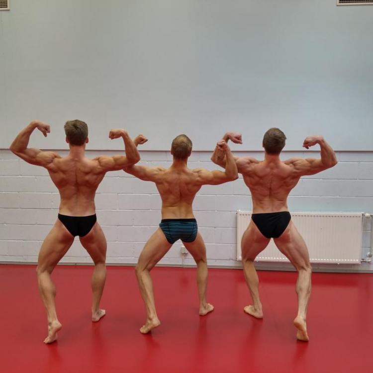 post-28465-0-38635500-1443525761_thumb.j