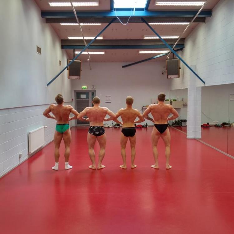 post-28465-0-62222500-1442674543_thumb.j