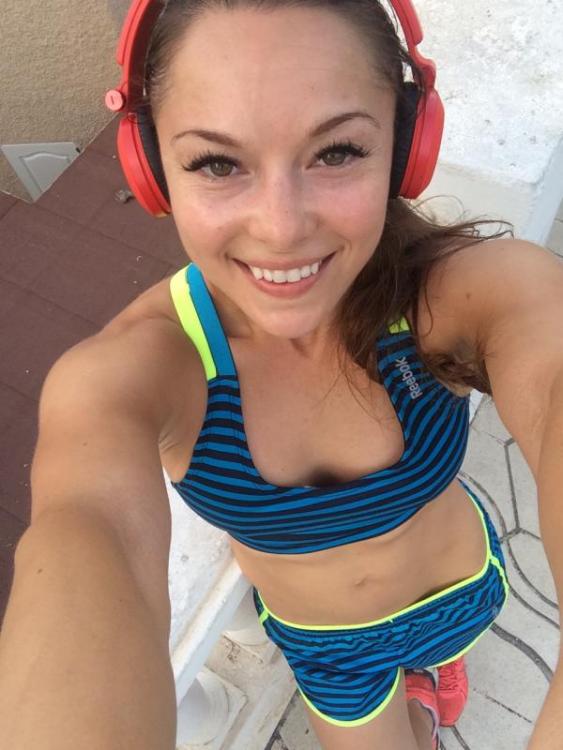 post-34382-0-96659400-1441143618_thumb.j