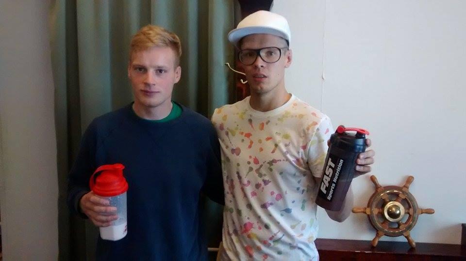 post-36570-0-99221400-1443013006_thumb.j