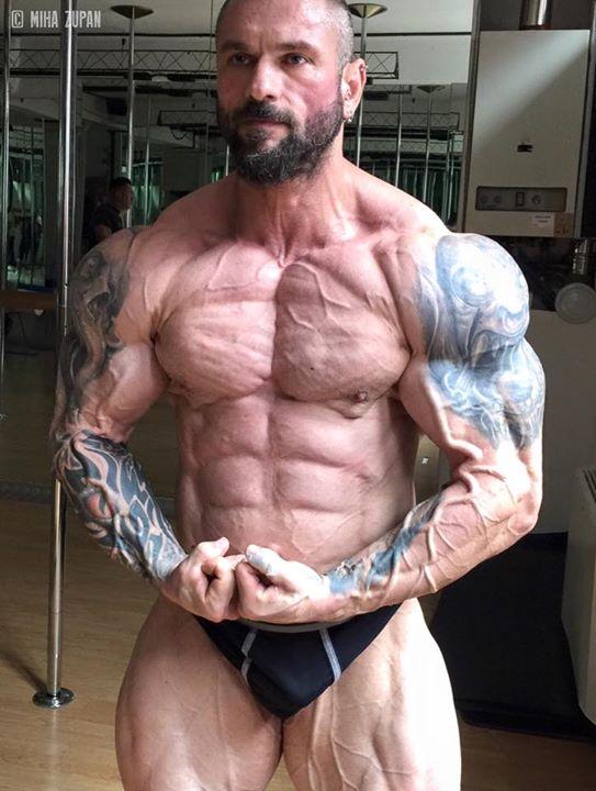 post-6888-0-20666300-1443591956_thumb.jp