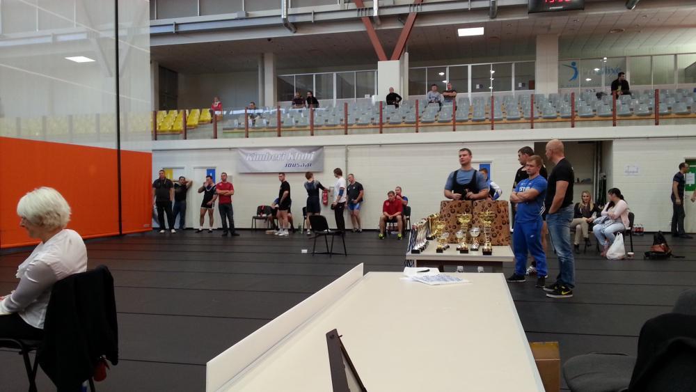 post-20384-0-78392200-1381575536_thumb.j