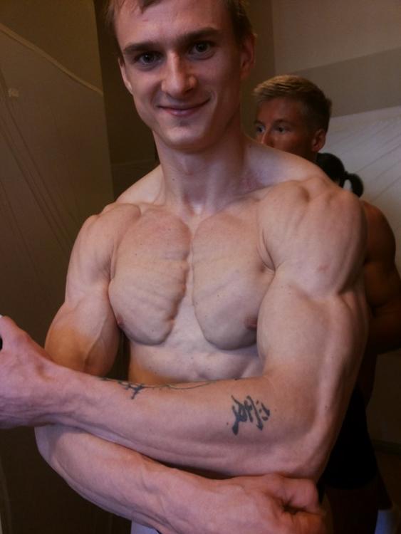 post-3216-0-93594900-1381576824_thumb.jp