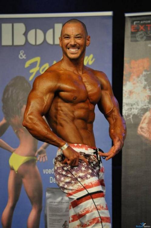 post-6888-0-17183300-1383064881_thumb.jp