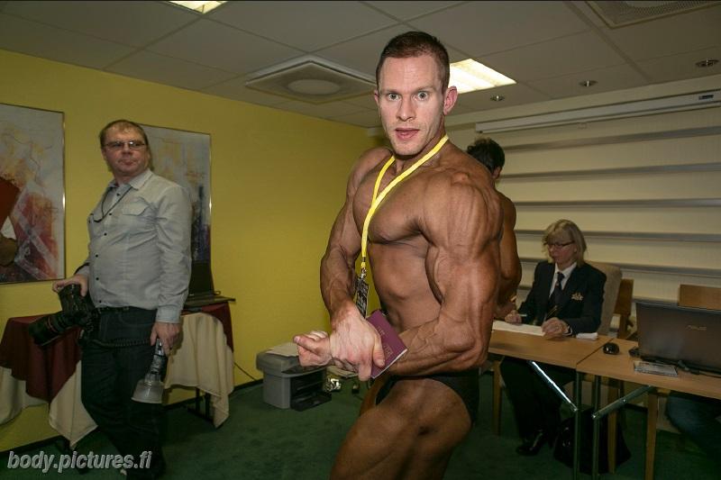 post-6888-0-34028600-1382123600_thumb.jp