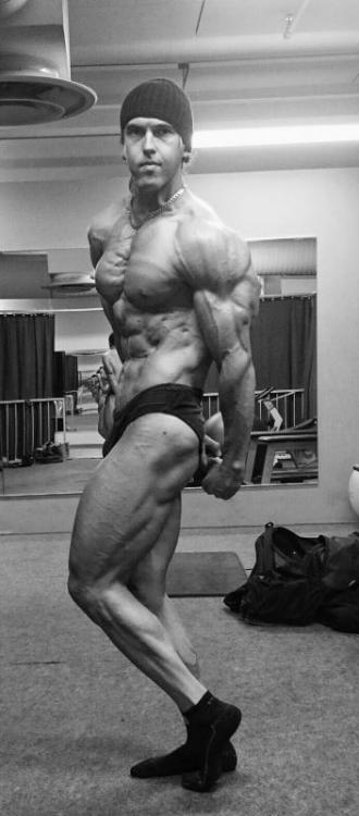 post-22577-0-21404900-1413366950_thumb.j