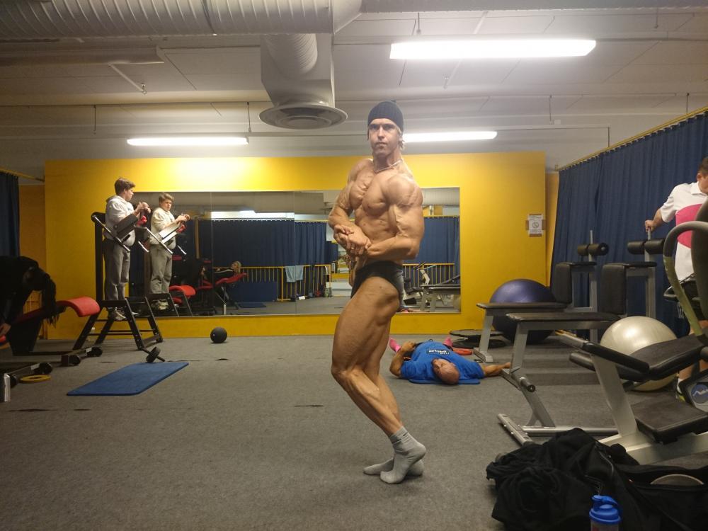 post-22577-0-25505300-1413487026_thumb.j