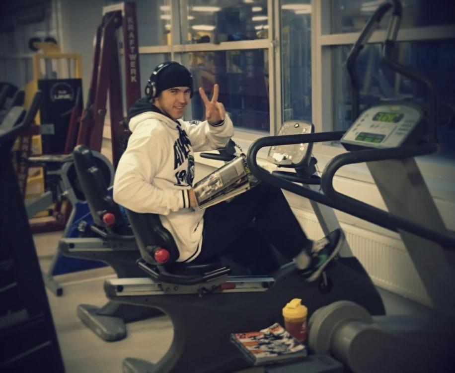 post-22577-0-53239600-1413029932_thumb.j