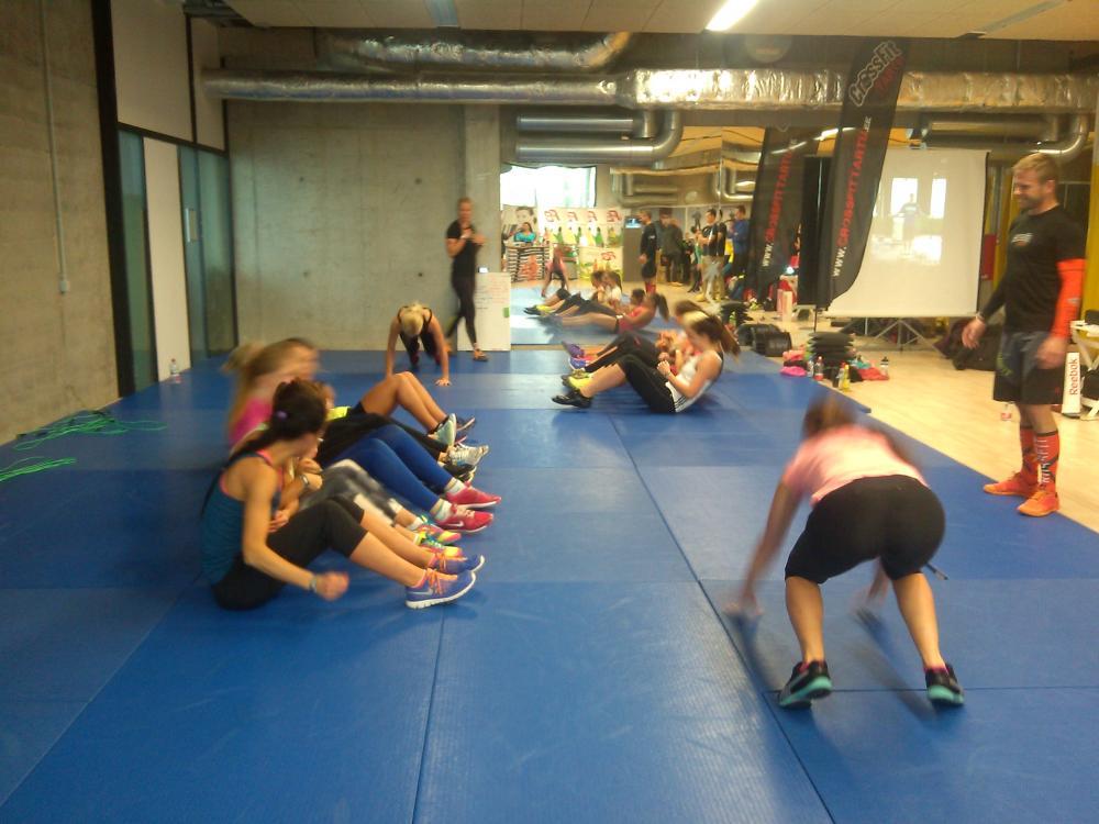 post-26029-0-77048700-1414241178_thumb.j