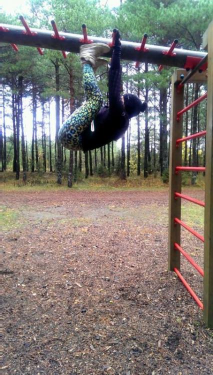 post-27979-0-29486300-1413831667_thumb.j