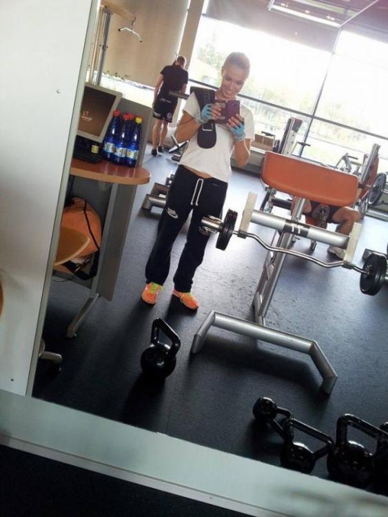 post-34252-0-58937700-1412285899_thumb.j